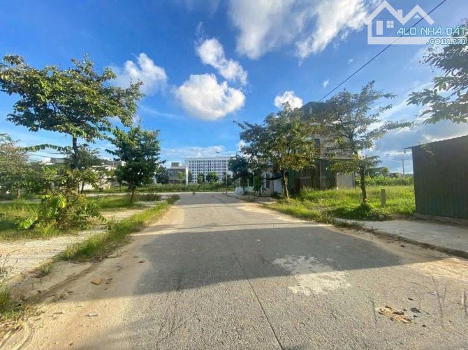 ĐẤT KQH XUÂN PHÚ GẦN DƯƠNG KHUÊ - NGUYỄN LỘ TRẠCH - 1
