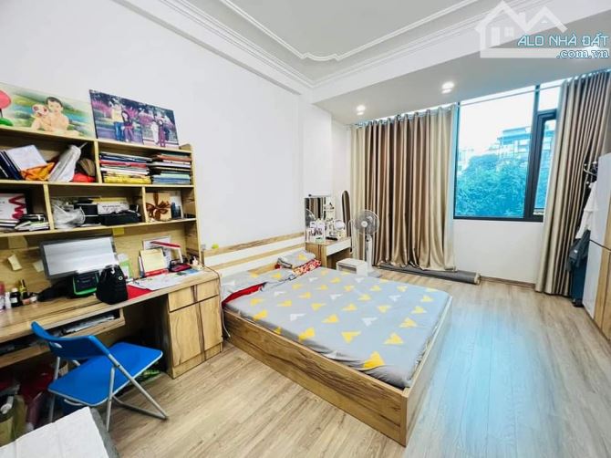 Bán nhà ngõ 279 Đội Cấn, Ngõ ba gác cách ô tô 10m - ra phố to 20m - phân khúc 10x - 1