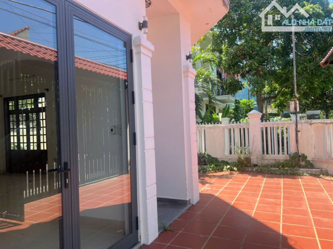 Cần bán gấp nhà 3 tầng mặt tiền Ngô Sỹ Liên Hội An Đà Nẵng -202m2-13 tỷ - 1
