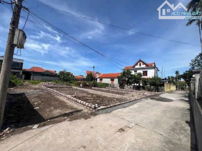 DUY NHẤT 2 lô gần 60m2 Dương Quan, Hải Phòng oto 7 chỗ đỗ cửa giá 2tỷ1.