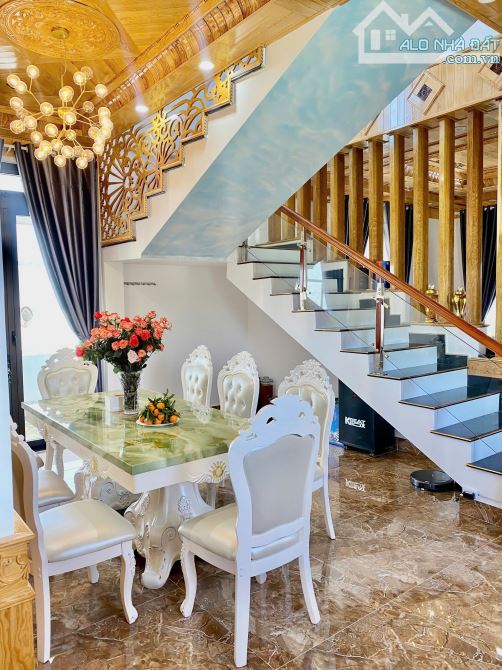Cần gấp bán Villa/ Biệt Thự Đường Mặt Tiền, đường Thống Nhất, TT Lạc Dương, Lạc Dương - 1