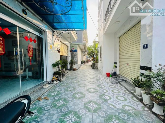Bán lô đất  52m ngay chợ Minh Kha vào tí ti giá chỉ 9xxtr - 1