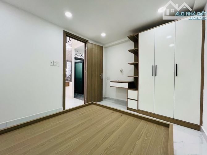 NHÀ ĐẸP CHỈ 7.2 TỶ - 4 TẦNG BTCT - 30M2 - HXH THÔNG - KHU PHAN XÍCH LONG - CÔ GIANG - PN - 1