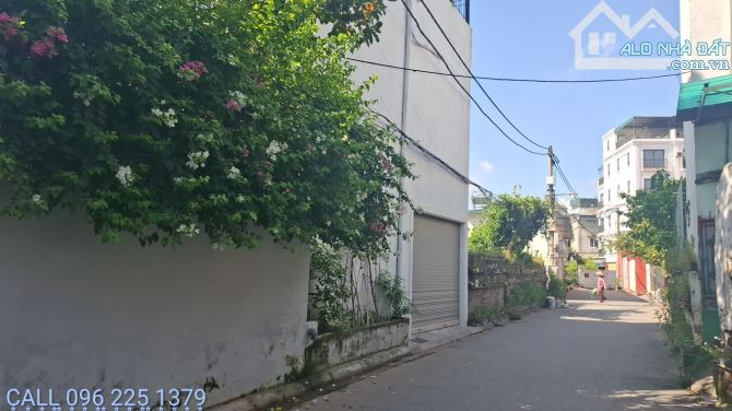 Cực hiếm, đất phố bát khối 130m², mặt tiền siêu rộng 12m, ô tô, gia 13.x tỷ - 1