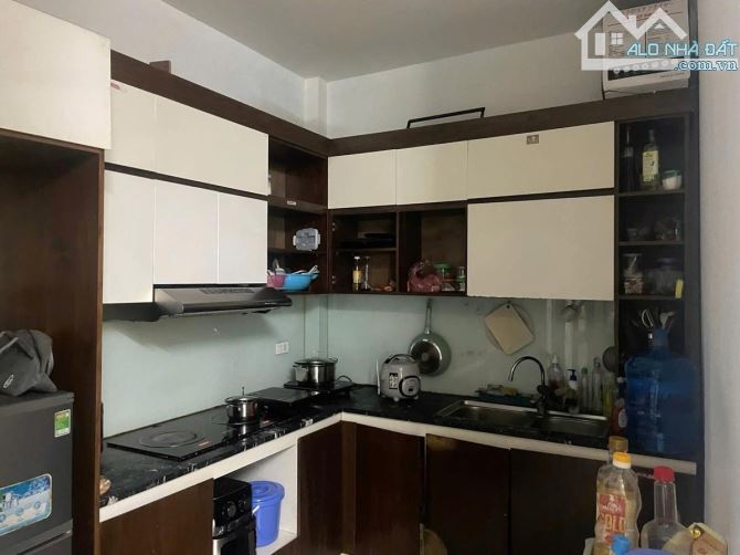 CHDV 13 phòng kK - 58m2 x 6 tầng thang máy. Ngõ to, 40m ra ô tô tránh Trung tâm Thanh Xuân - 1