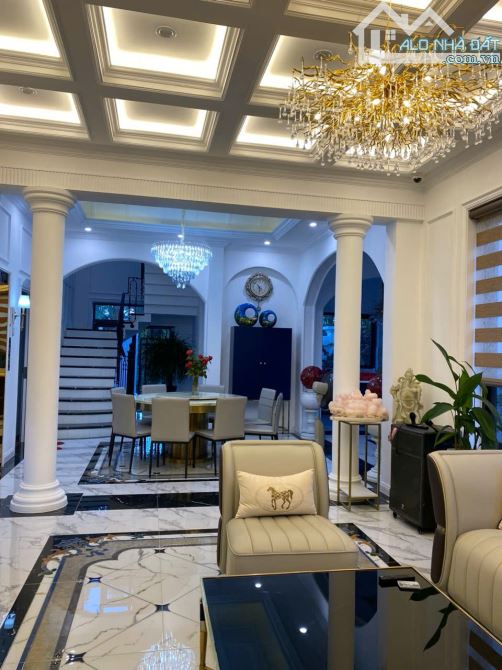 BIỆT THỰ 3 TẦNG VIEW SÔNG TẮC – NỘI THẤT ĐẲNG CẤP – NGHỈ DƯỠNG LÝ TƯỞNG NGAY NHA TRANG - 1