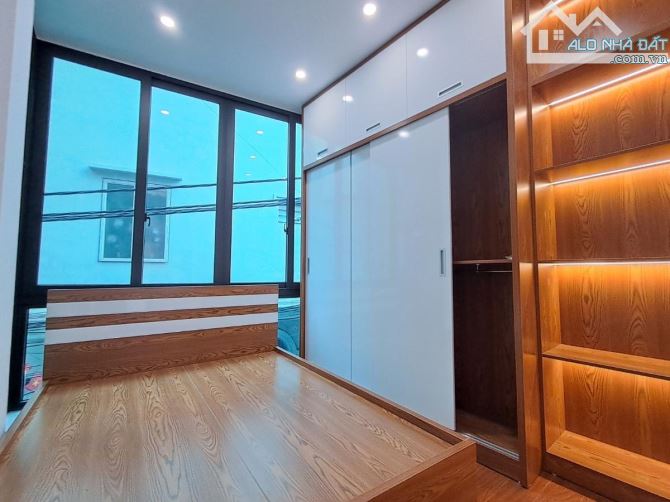 Bán nhà trung tâm Quận Đống Đa, Xe ba gác tránh, Kinh doanh đỉnh, DT 55m2*4 Tầng* Giá 5,Tỷ - 1