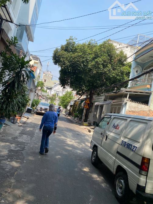 KHUÔN ĐẤT MT NGAY CỘNG HÒA Q.TÂN BÌNH – 8x23M. CN 184M2 – GPXD HẦM 8 TẦNG – GIÁ 30 TỶ - 1