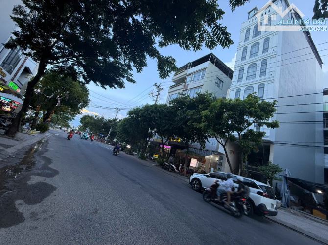 MT CHính Hữu Sát Biển, tòa 8 Tầng hơn 10 Phong Kinh doanh - 1