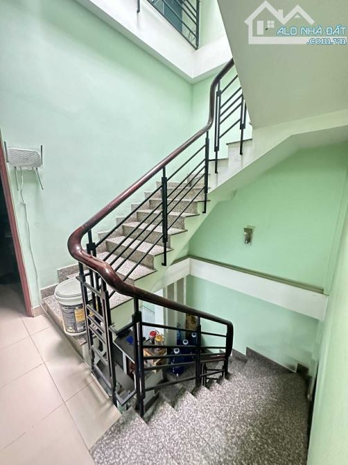 GẤP bán nhà lê văn quơi - 50m2 - đường 8m- 4 tầng - nở hậu - có phòng tầng trệt - nhỉnh 6T - 1
