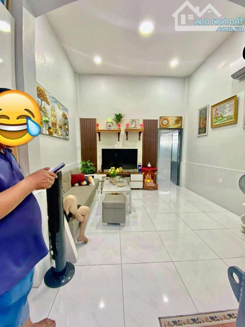 NHÀ TRỆT LỬNG MỚI HẺM XE HƠI THÔNG TỨ TUNG GẦN TRƯỜNG ĐẠI HỌC GIAO THÔNG VẬN TẢI TCH35,Q12 - 1