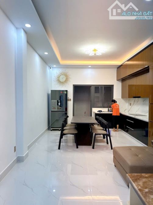 ĐƯỜNG 12m, NGUYỄN VĂN KHỐI P9, GV, 4x22m, 4 TẦNG, NHÀ MỚI, KINH DOANH TỐT -CHỈ 10,5 TỶ - 1