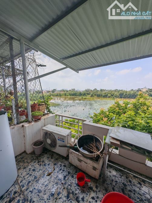 Bán đất Liên Mạc 40m2 4 tầng, mặt ngõ ô tô tránh, view hồ Sen thoáng mát giá 5,95 tỷ - 5