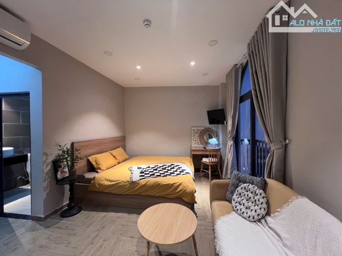 CHO THUÊ STUDIO FULL NỘI THẤT BAN CÔNG CỰC XINH Ở QUẬN 1🥰 - 1