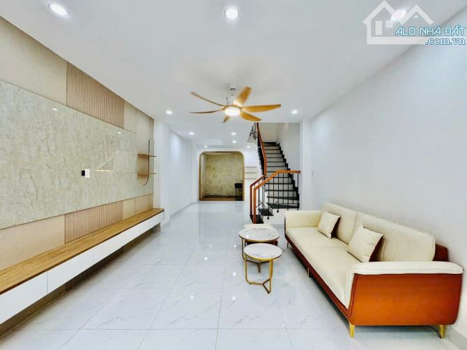 HOT! Căn góc duy nhất mặt tiền Nguyễn Sỹ Sách phường 15, Tân Bình 4 tầng, giá 11.5 tỷ - 1