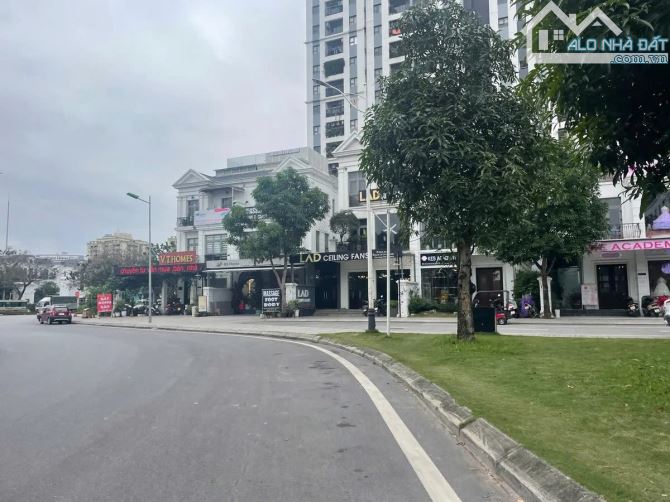 BÁN SIÊU BIỆT THỰ NGUYỆT QUẾ - THE HARMONY – VINHOMES RIVERSIDE - 52 tỷ | 175,5m² | MT 9m - 1