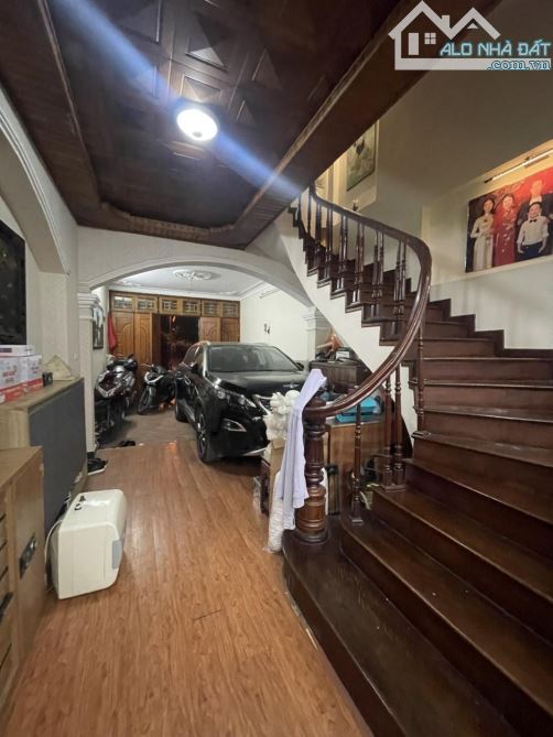 Bán nhà TT8 – KĐT Văn Quán – Hà Đông – 68m² – 5 tầng – mặt ngõ ô tô tránh – có 2 vỉa hè - 1