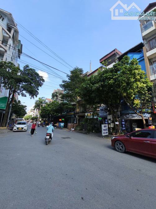 Chính chủ cần bán nhà La Khê, Hà Đông DT 50m 4 tầng Lô góc, Ô tô tránh gần, chỉ hơn 8 tỷ - 1