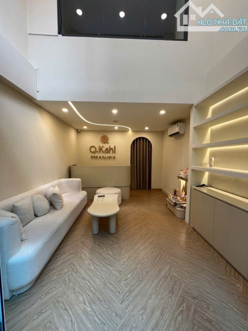 Bán nhà riêng đường 3 tháng 2. P11. Q10 DT: 3,65x13m - CN: 45.6m2 - 3 lầu mới - 1