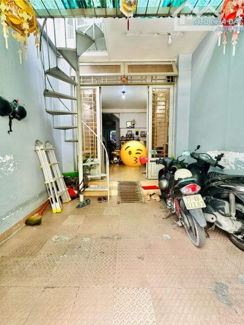 GIẢM CHÀO 2 TỶ --TÂN BÌNH  --GIÁP QUẬN 10--78M2--4 TẦNG --GIÁ CHỈ :9.7 TỶ (TL) - 1