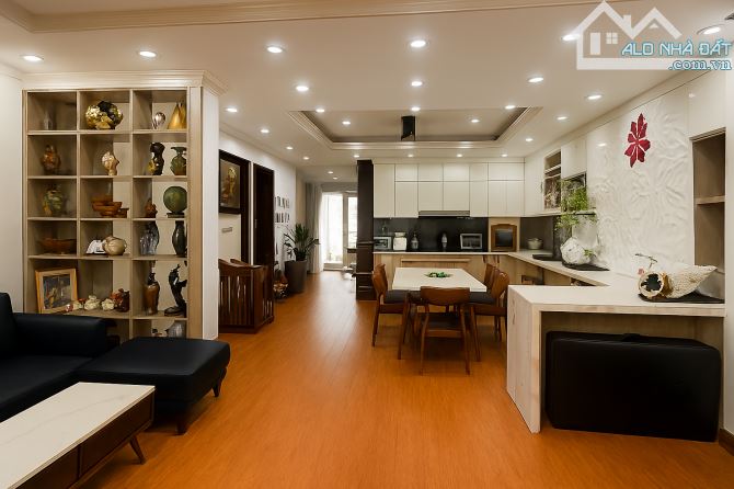 🌟 HIẾM! Căn hộ tầng trung gần 80m² Láng Hạ – Sổ đỏ, Nội thất, View đẹp - 1