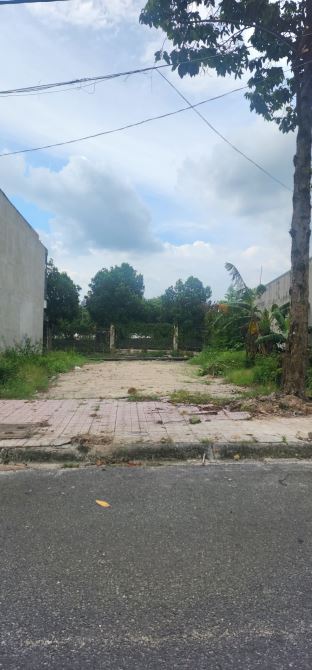 Duy nhất 1 lô Đất Tdc Tân biên . DT : 95m2(4,5x21)m . Đã có thuế. Chờ sổ  . Giá cho kh đầu - 1