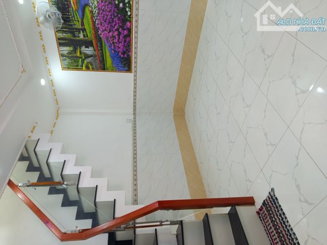 Cực rẻ SHR ngay Kênh Nước Đen 23m2 2PN chỉ 2 tỷ 2 - 1