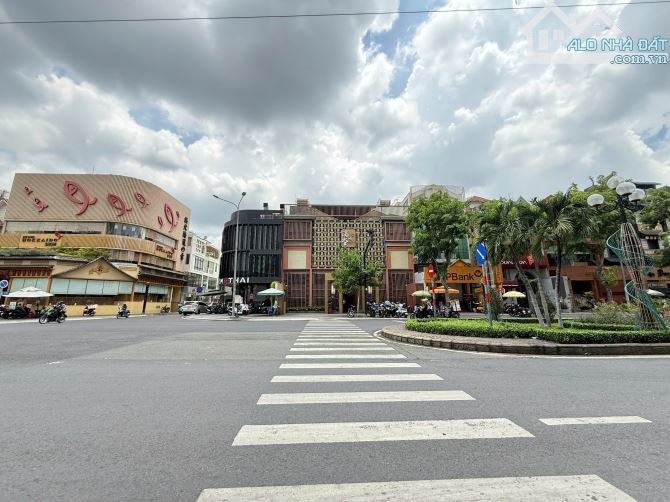 MẶT TIỀN PHAN XÍCH LONG – 256M2,DIỆN TÍCH HIẾM CÓ KHÓ TÌM, GÍA 193 TỶ TL - 1