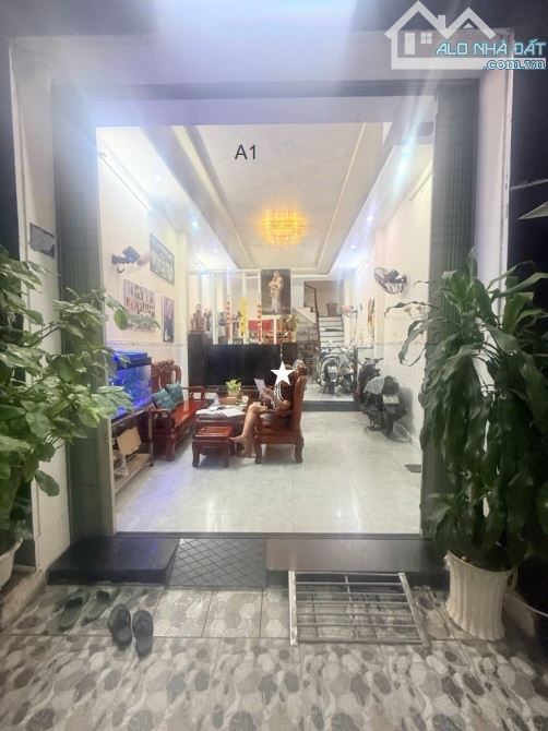 Giảm sâu bán nhà TÂN HƯNG THUẬN- Quận 12, DT 52m2, 2 tầng chỉ hơn 4 tỷ - 1