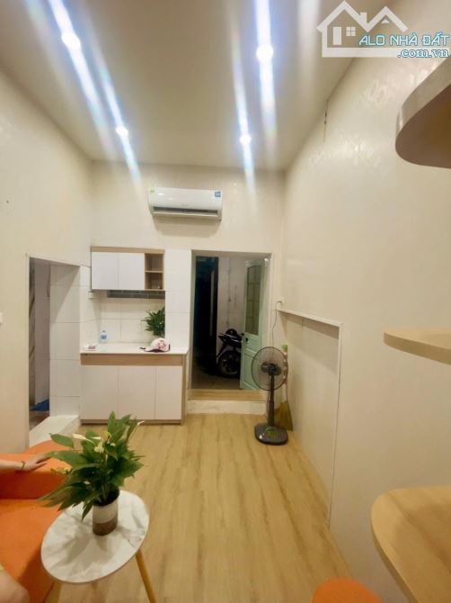 Bán tập thể Tầng 1 – 133 Nguyễn Trãi – 2 ngủ – kinh doanh nhỏ – 2.08 tỷ - 1