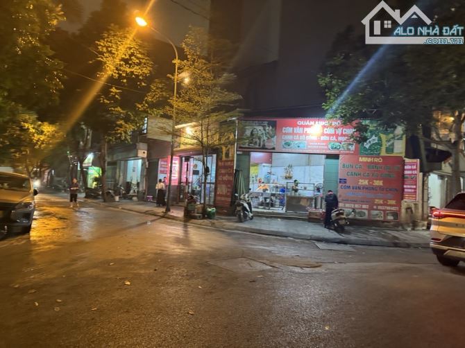 Bấn đất tái định cư phố trạm lô góc 100m² , mt 14m vỉa hè kinh doanh giá 32 tỷ . - 1