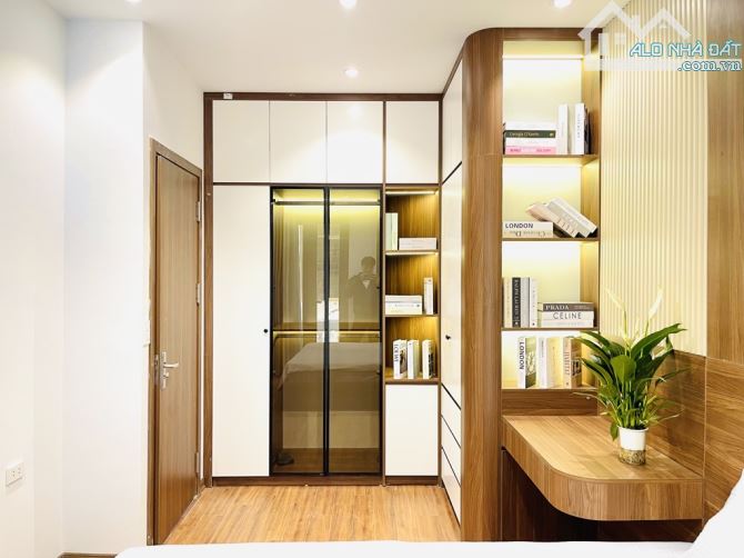 MẶT NGÕ THÔNG - KINH DOANH - THANG MÁY - OTO TRÁNH CÁCH 20M - ĐỐNG ĐA - FULL NỘI THẤT - 1