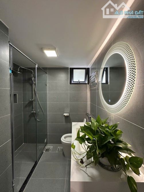 BÁN NHÀ TRƯƠNG ĐỊNH, Ô TÔ ĐỖ CỔNG , Ở LUÔN, DÂN XÂY, MẶT TIỀN RỘNG GIÁ CHỈ 7,35 TỶ - 1