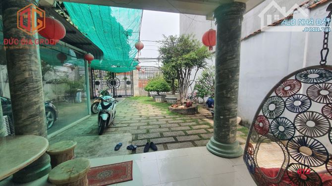 Bán nhà mặt tiền Võ Thị Sáu, trung tâm Biên Hoà. ngang 10m. DT404m2. Giá 120tr/m2 rẻ ạ. - 1
