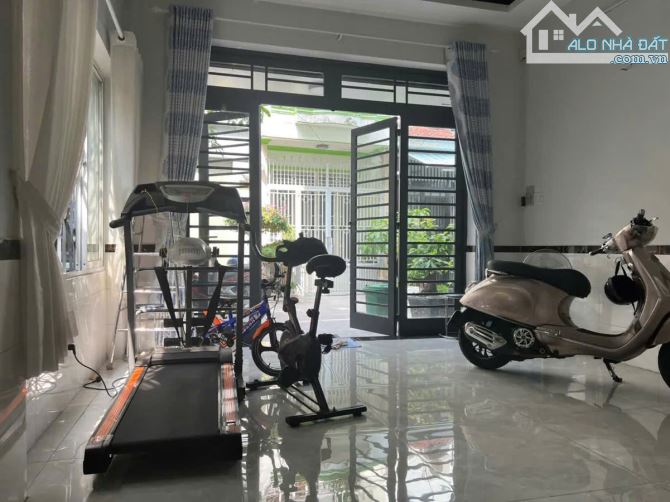 BÁN GẤP TRONG THÁNG – NGUYỄN PHÚC CHU – 4.4x12 – 4 TẦNG – 6.85 TỶ - 1