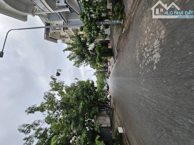 BÁN ĐẤT QUẬN 7 – HẺM Ô TÔ VÀO ĐẾN NƠI -4.3 ❌15M-NGAY CHỢ PHÚ THUẬN, 4.x tỷ - 1