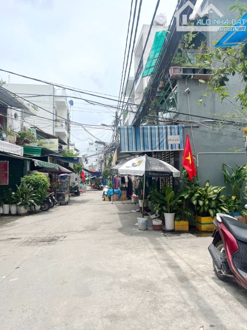 Bán CHDV 4 tầng hẻm xe tải đường Dương Bá Trạc P1Q8. Giá: 5.8 tỷ - 1