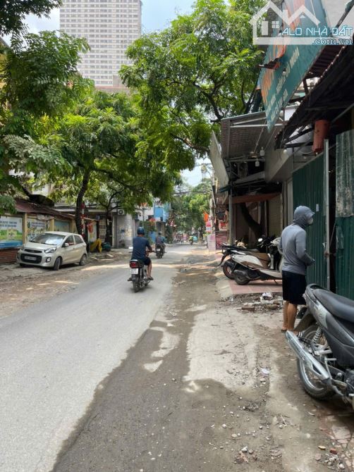 Cơ Hội Đầu Tư Vàng – Nhà 8 Tầng Phố Nguyễn Văn Lộc - Hà Đông – Giá Hơn 15 Tỷ - 1