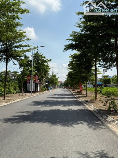 Bán gấp đất đấu giá Đông Mỹ ô tô,phân lô ,vỉa hè ,mặt tiền khủng giá đầu tư 10.2 tỷ - 1