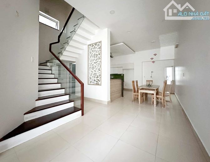Hẻm Xe Hơi, gần MT Lê Đức Thọ, 91m2, Ngang 6.5m, 11.9 Tỷ - 1