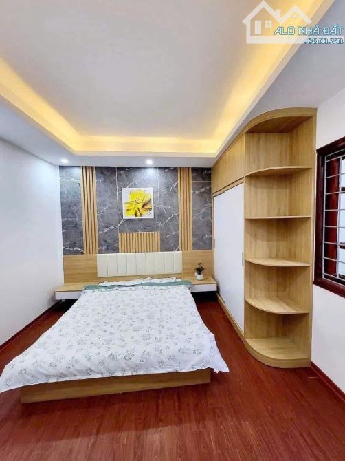 Cho thuê nhà Mễ Trì ,Nam Từ Liêm 40m 5 tầng 3PN  Nhà Mới tinh full đồ ,13tr - 1