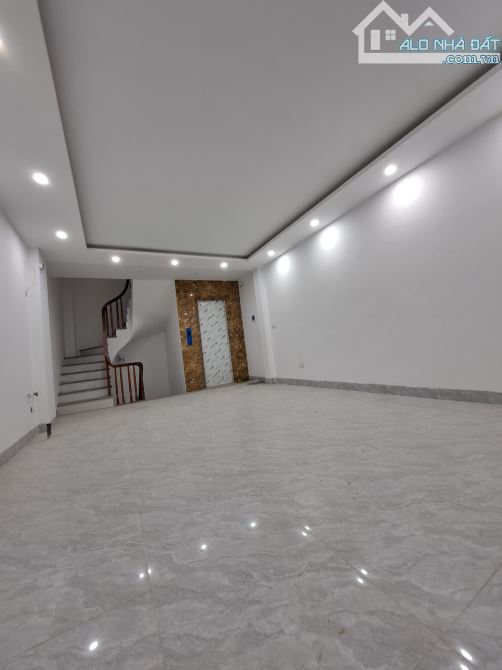BÁN NHÀ MỚI TOANH_THANG MÁY_AN SINH ĐỈNH_PHỐ ĐỘI CẤN_BA ĐÌNH_34m2_CHỈ 8 TỶ - 1