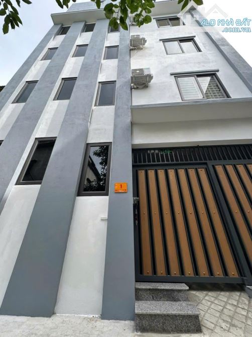 CẦN BÁN TÒA NHÀ 6 TẦNG - TRUNG TÂM TP VINH - CHỈ VIỆC CHO THUÊ LUÔN - 1