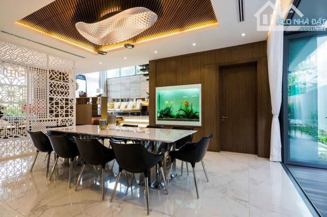 BIỆT THỰ VCN VĨNH ĐIỀM TRUNG, VIEW HỒ, CỰC ĐẸP, ĐÃ CÓ SỔ HỒNG, 296M2, GIÁ 28 TỶ. CN18.9 - 12