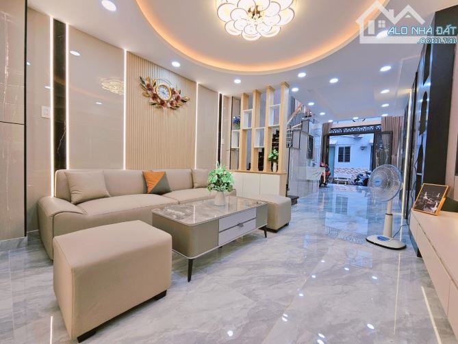 NHÀ MỚI XÂY CÒN THƠM MÙI SƠN SIÊU ĐẸP - 12
