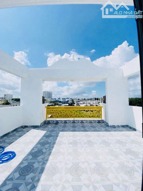 Bán nhà MT hẻm Huỳnh Tấn Phát, Nhà Bè, 6x14m, Oto đỗ cửa, Nhỉnh 9 tỷ - 12