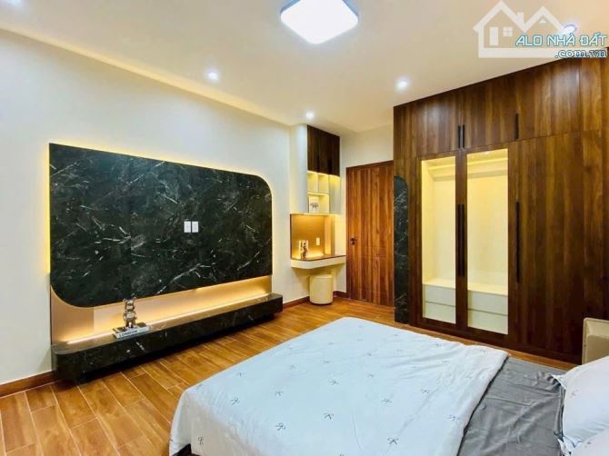 🔥NHÀ ĐẸP GÒ VẤP - XE TẢI THÔNG - Ô TÔ NGỦ TRONG NHÀ - FULL NỘI THẤT XỊN GIÁ TỐT - 12