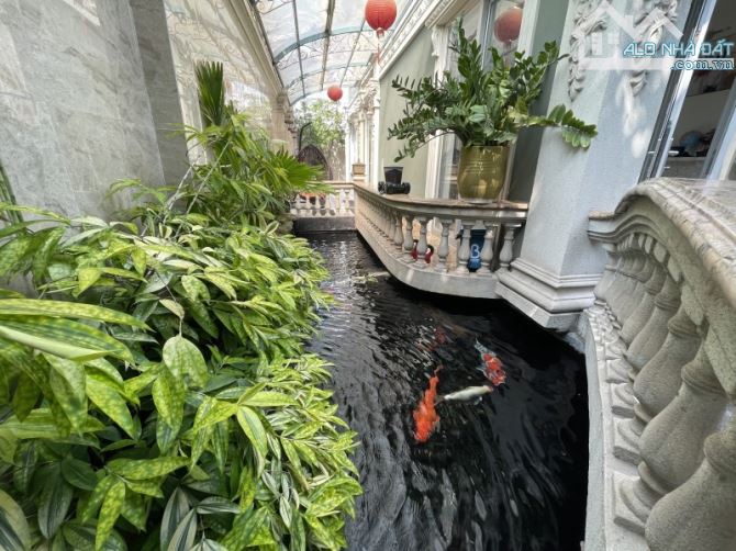 BT SONG LẬP CHÂU ÂU – LIÊN PHƯỜNG – HỒ KOI 3 TỶ – 180M² – 26.X TỶ - 13