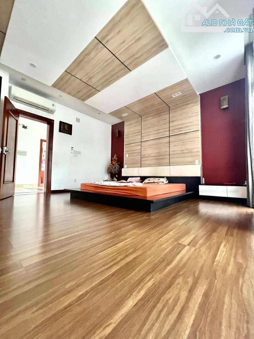 BÁN SIÊU BIỆT THỰ THẠNH LỘC, QUẬN 12, VIEW SÔNG SÀI GÒN, 600M2. - 14