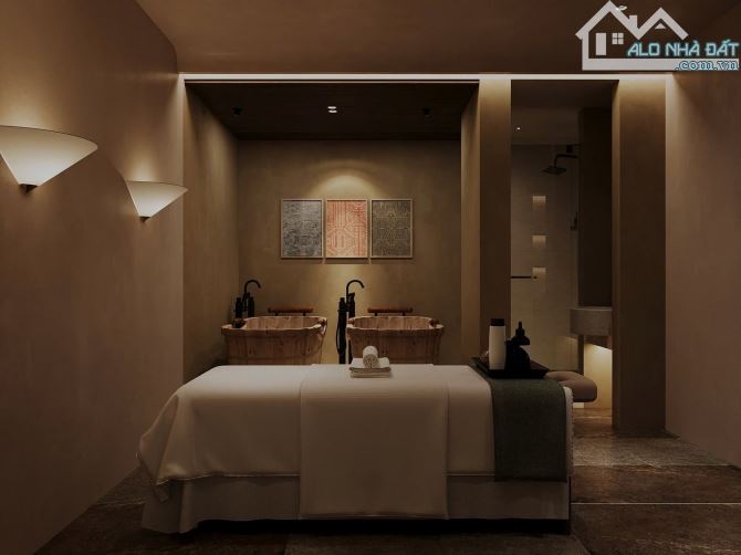 Chủ ngộp Bank giảm 100 tỷ - Khách sạn 5* Phố Cổ - 560m2 - 11 tầng - MT 25m - 1680 tỷ